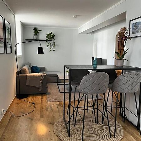 Cozy Ground Floor Apartment ทรอมโซ ภายนอก รูปภาพ
