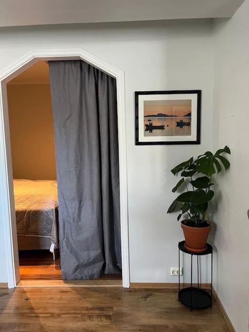 Cozy Ground Floor Apartment ทรอมโซ ภายนอก รูปภาพ